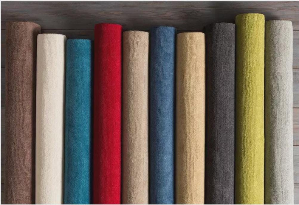 Hand-Tufted Wool Rug: Solid Beige, Soft Plush Texture