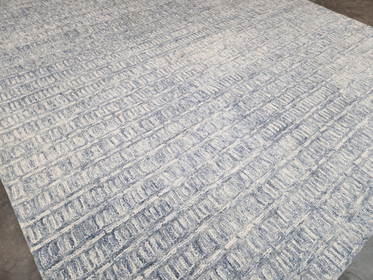 Antique Blue Wool Area Rug: Hand-Tufted Cut & Loop Pile