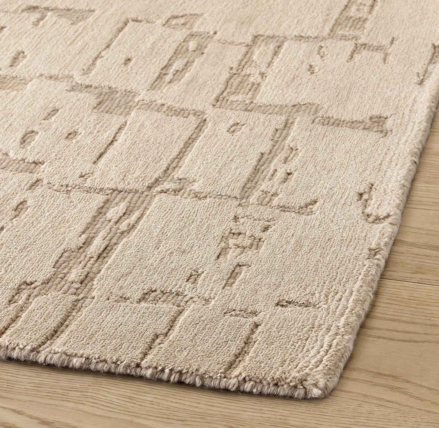 Hand-Knotted Beige Wool Rug: High-Low Texture, Modern Neutral Carpet