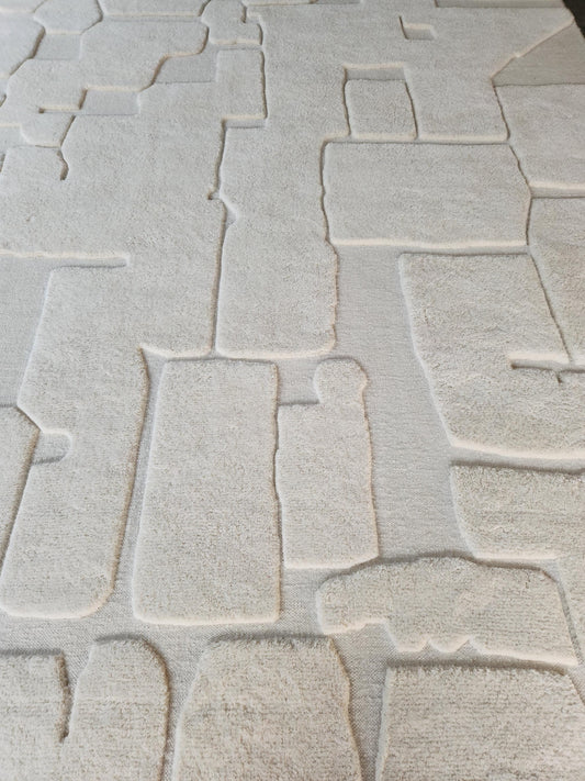 Hand-Knotted Ivory Wool Rug | Natural Cut Pile Fluffy Carpet