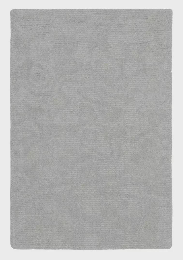 Hand-Tufted Wool Rug: Solid Medium Gray, Soft & Durable carpet